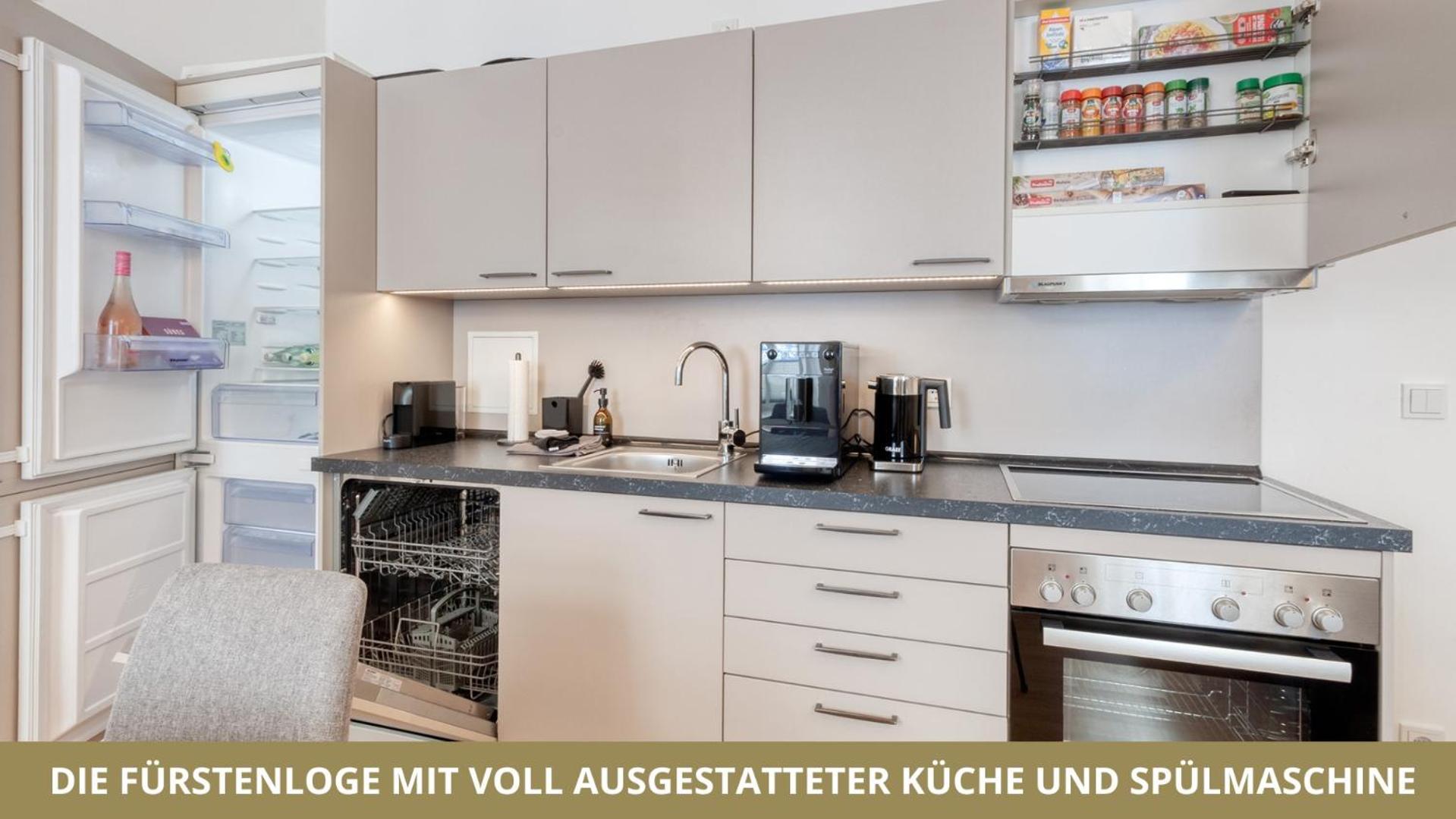 Neu Fewo Fuerstenloge 1-6 Pers Hinter Dem Markgraeflichen Opernhaus - 2 Schlafzimmer Mit Boxspringbetten 4 Einzel Oder 2 Doppelbetten, Balkon Und Einbaukueche, Barrierearm Bayreuth Exteriör bild
